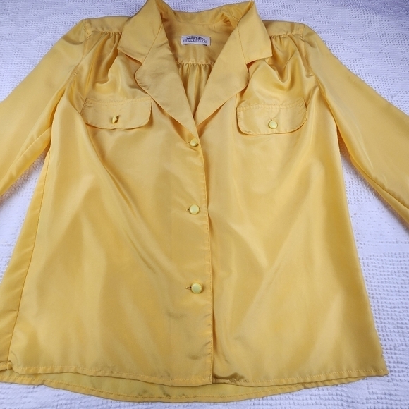 Vintage Lilly Ann Yellow Button Down Satin Blouse Size Medium - Picture 3 of 15
